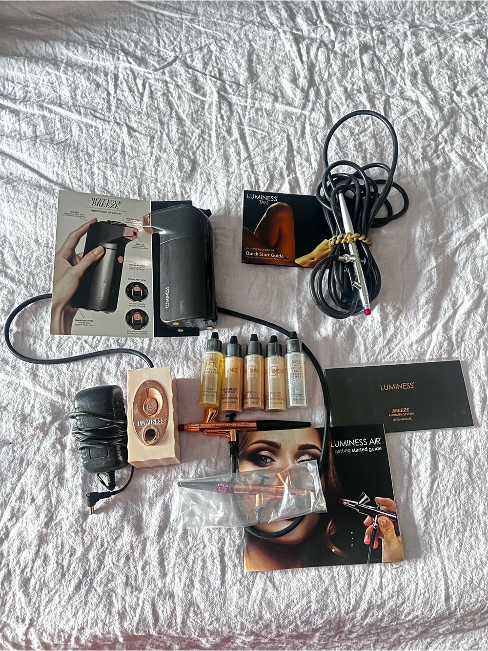 Luminess Air Breeze Airbrush Makeup System Kit plus extras